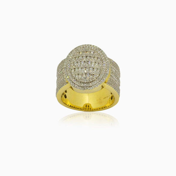 10k Yellow Gold Oval Face Men's Diamond Ring. img-1